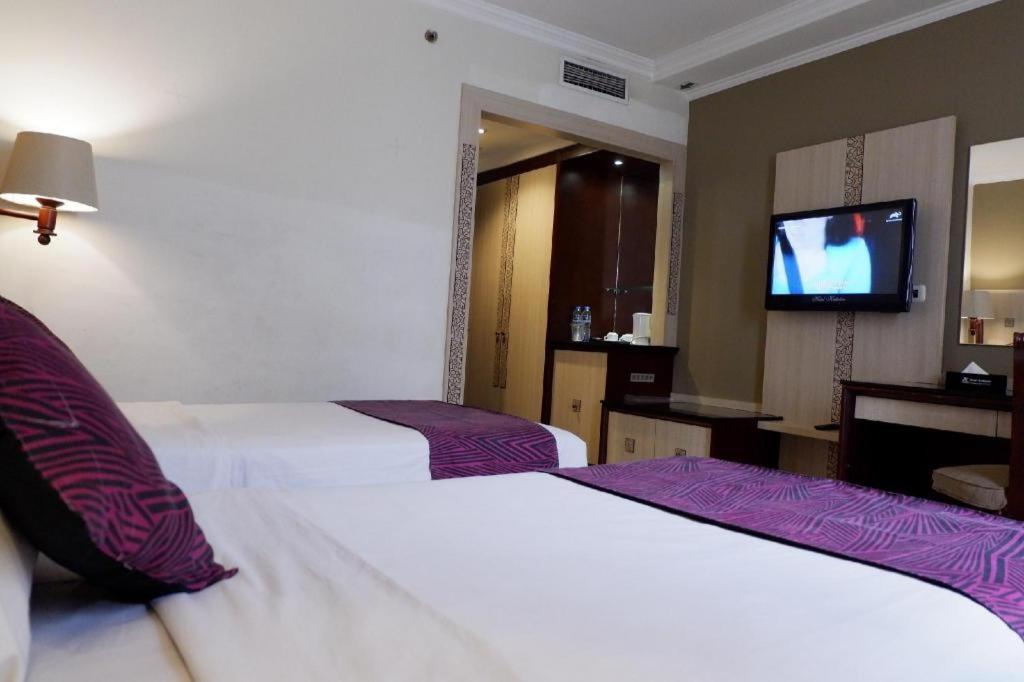 Kedaton Hotel Bandung Exterior foto