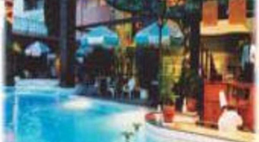 Kedaton Hotel Bandung Exterior foto