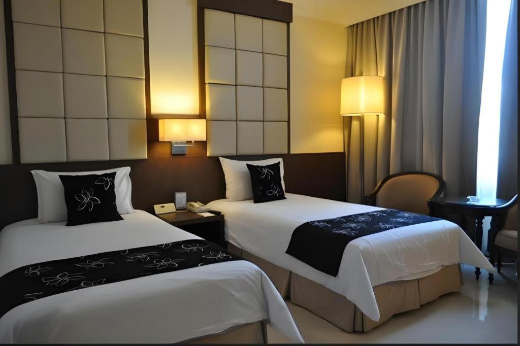 Kedaton Hotel Bandung Exterior foto