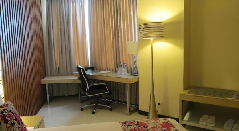 Kedaton Hotel Bandung Exterior foto